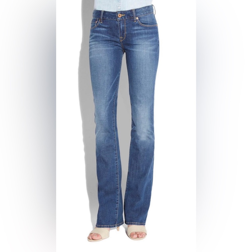 8/29 Lucky Brand Lolita Boot cut denim